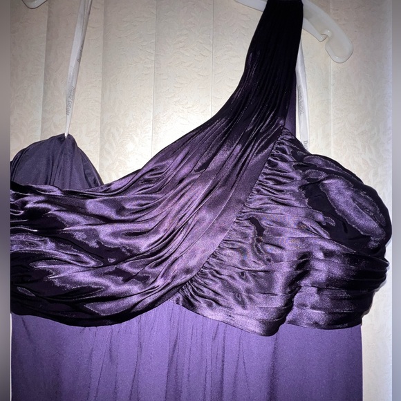 One Shoulder Mid-Length Dress - Picture 3 of 3